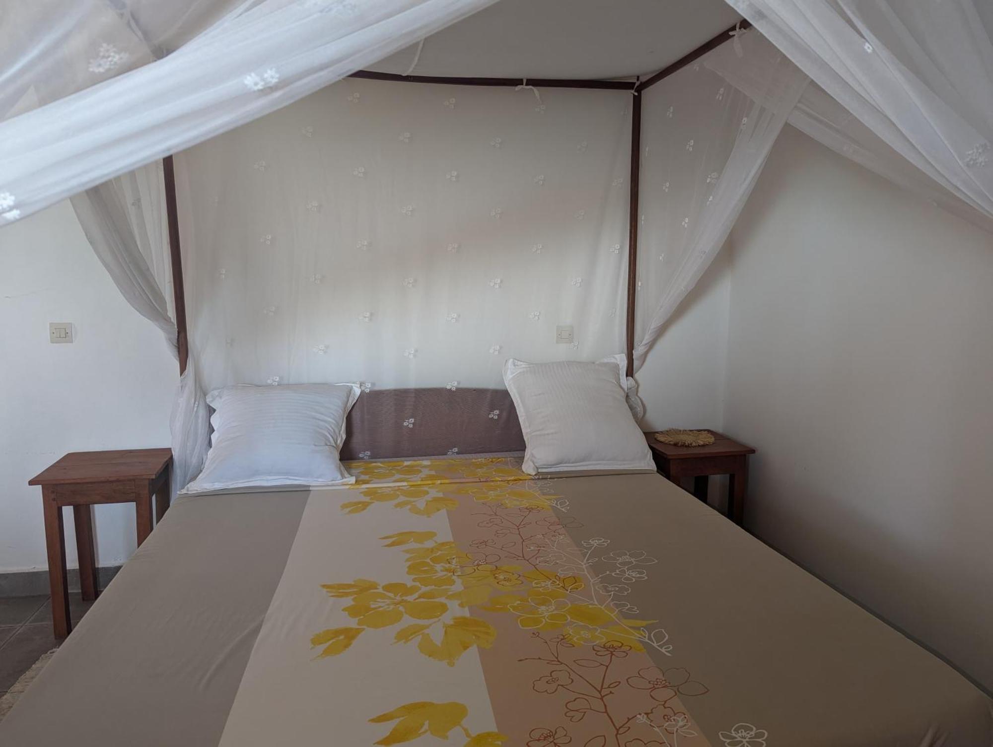 Les Paillottes De Babaomby Hotel Antsiranana Luaran gambar